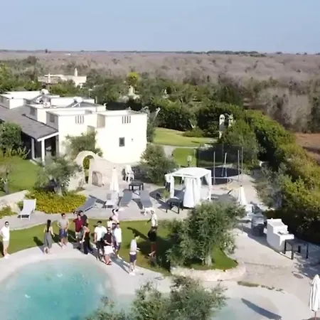 Tenuta Degli Ulivi Salento Relax Bed & Breakfast